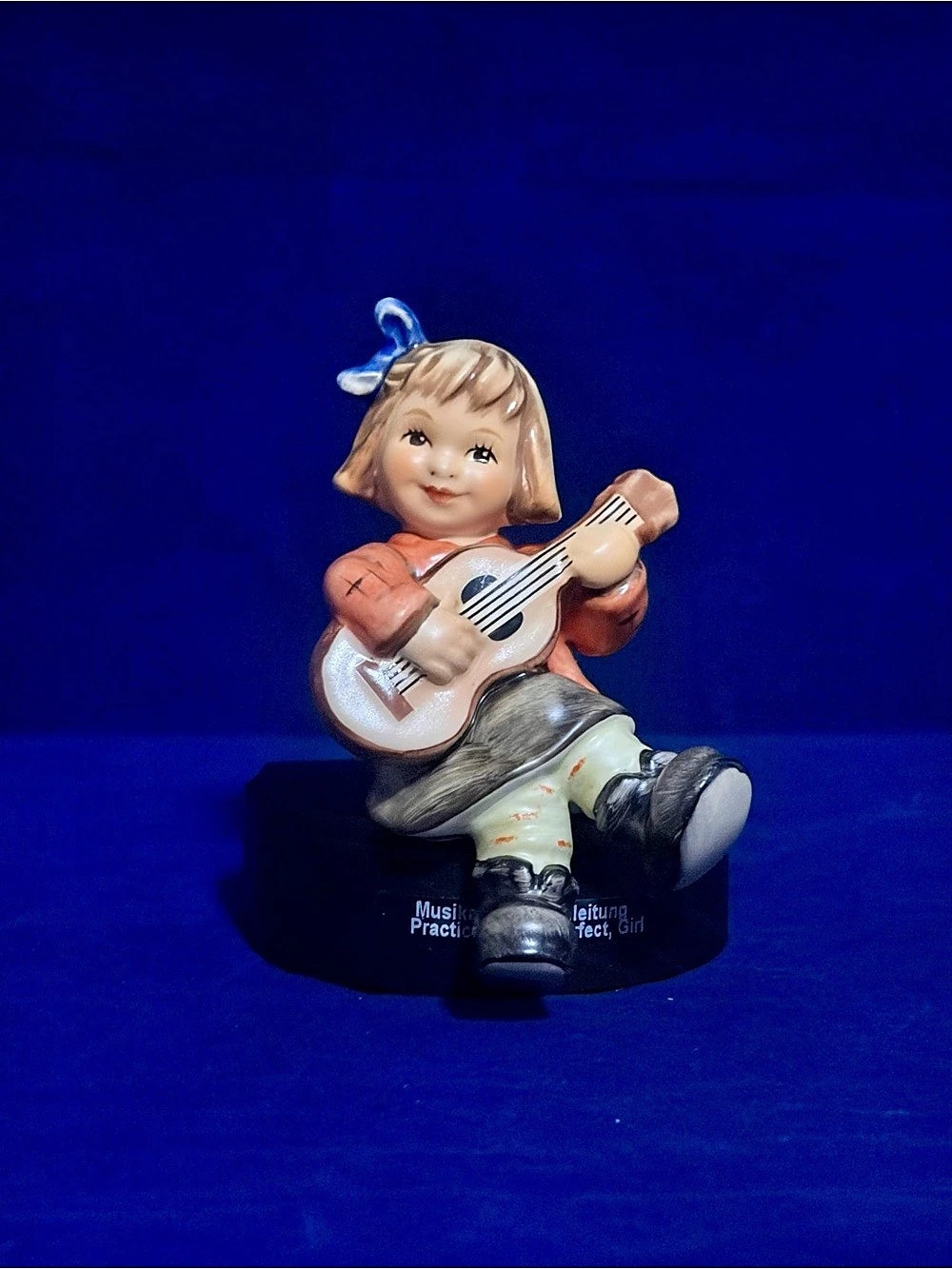 M.I. Hummel “Practice Makes Perfect, Girl” HUM 2223 Porcelain Figurine w/Box
